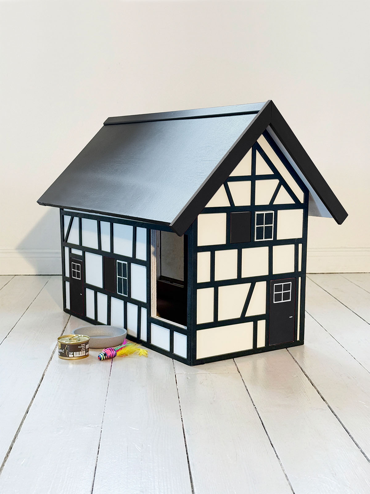 Het Magnifieke vakwerk kattenhuis